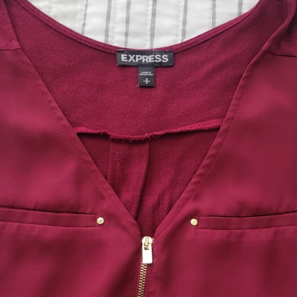 Express Wine Colored Top - Picture 4 of 4